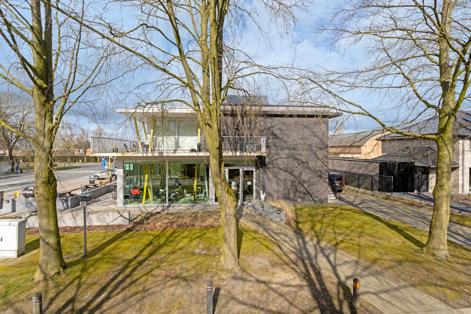 Handelspand met twee appartementen te Diksmuide - foto 3