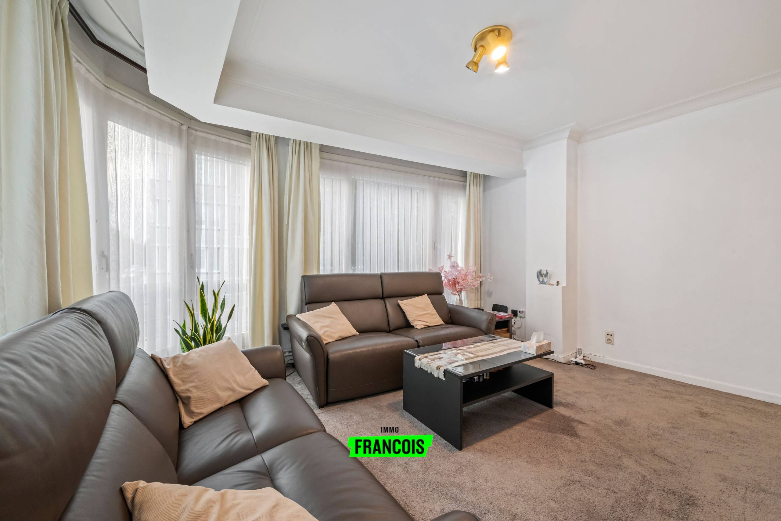 Hoekappartement (70m²) te koop nabij het Leopoldpark van Oostende. - foto 4