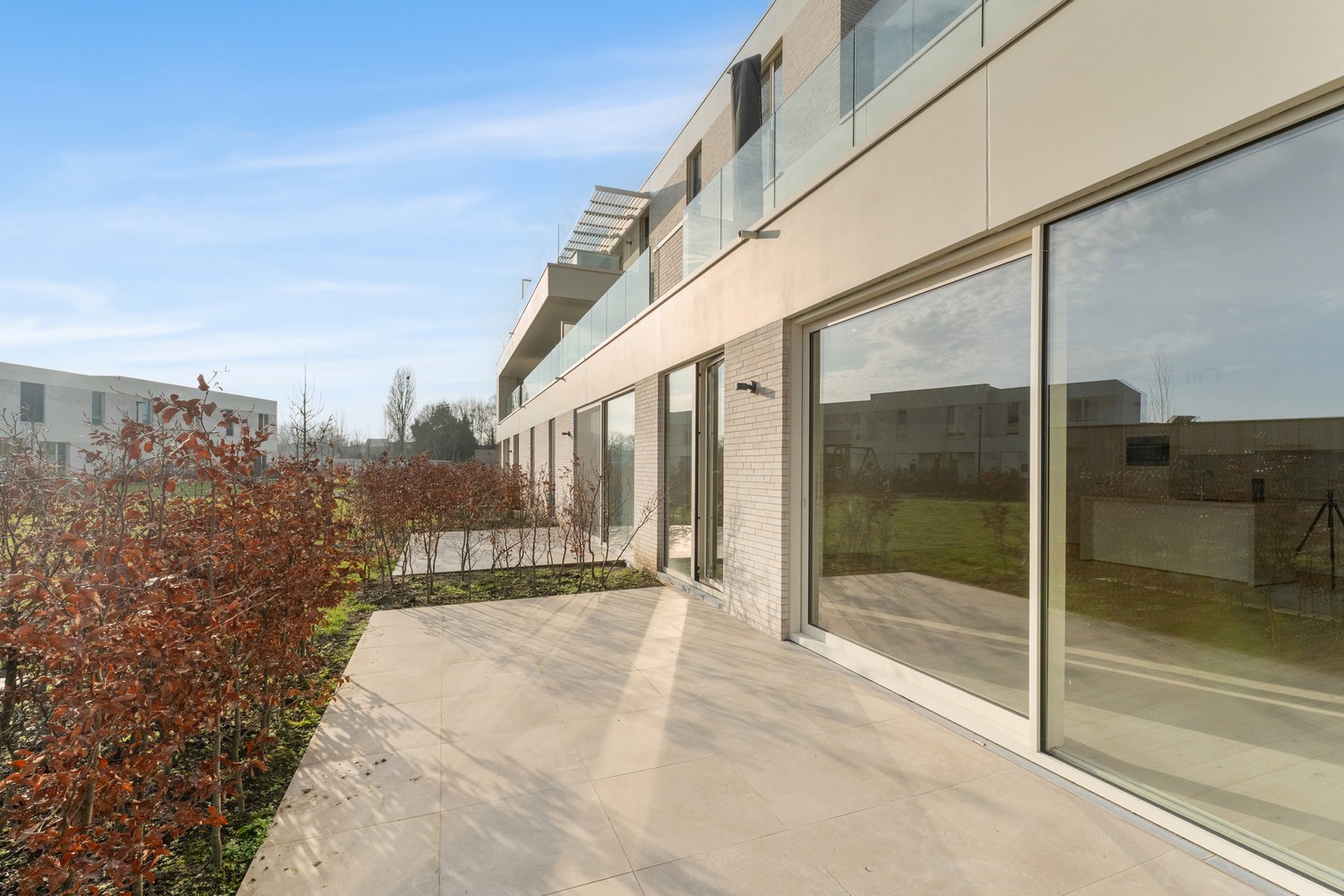 Instapklaar gelijkvloers appartement met riant terras en zicht op tuin - foto 4