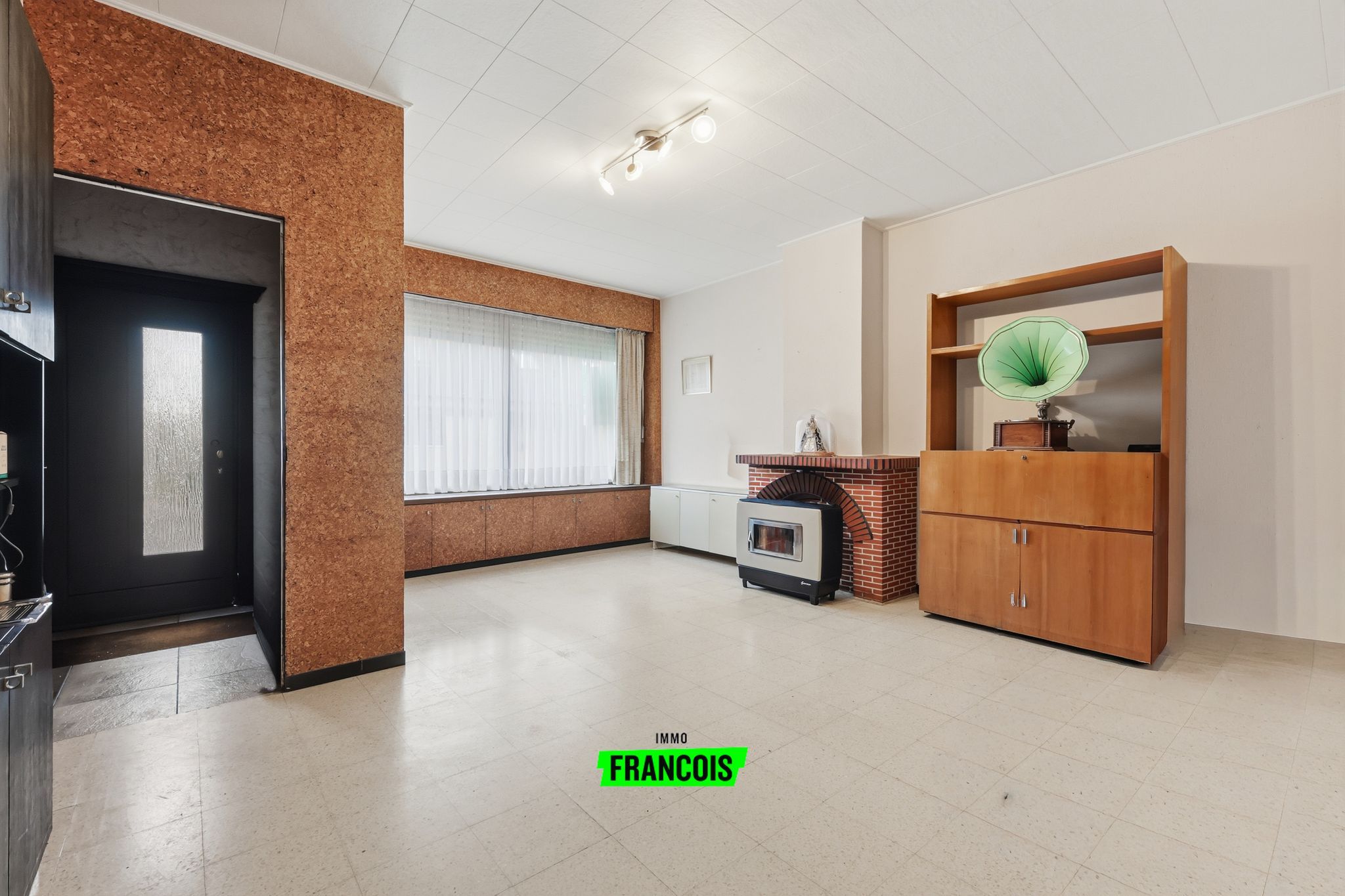 Rijwoning met 3 slaapkamers te Roesbrugge. - foto 2