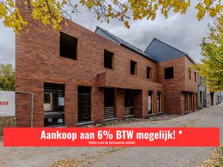 Deze moderne nieuwbouwwoning combineert comfort, kwaliteit en een doordachte indeling.Op het gelijkvloers verwelkomt een ruime inkomhal met...