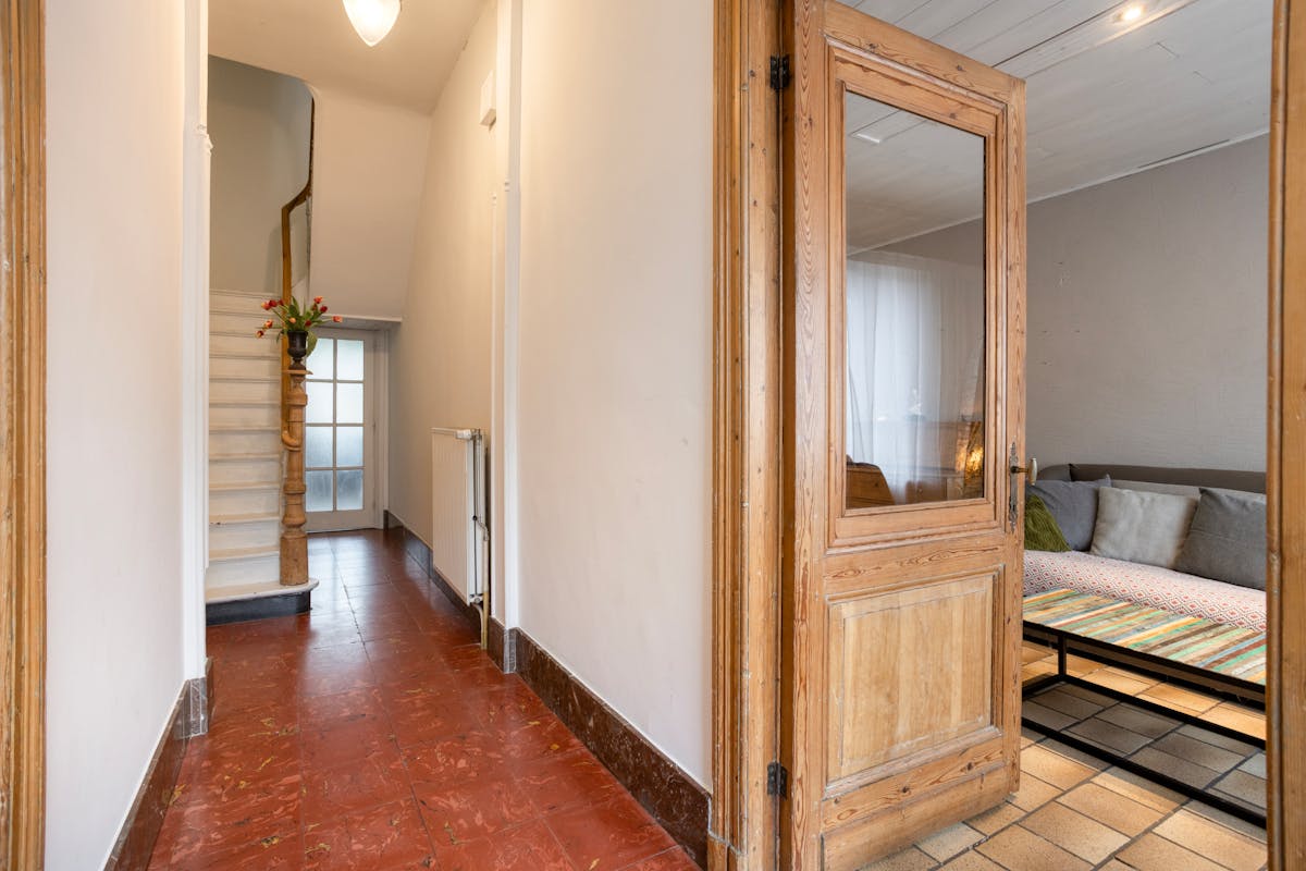 Characterful house with up to 6 bedrooms for sale - photo 5