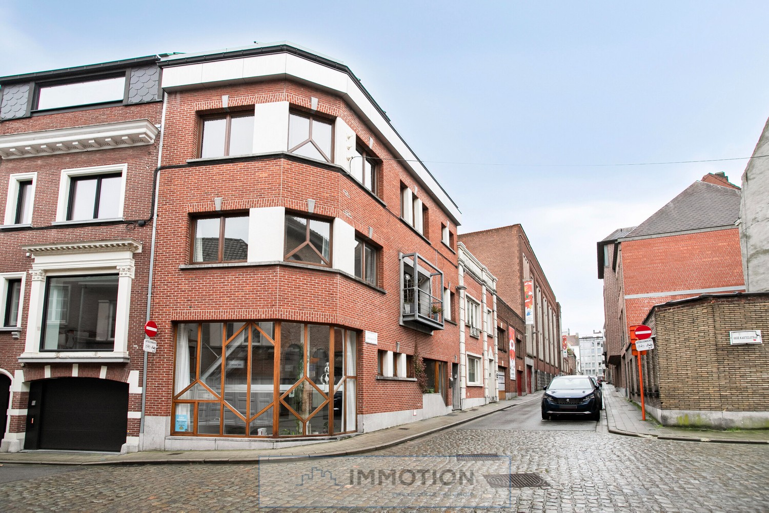 Unieke stadswoning met twee vergunde appartementen - photo 2