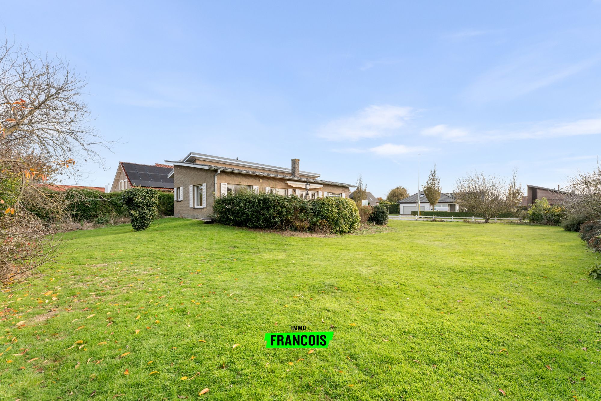 Ruime instapklare villa op uitzonderlijk perceel van 1379 m² in Blankenberge - foto 3