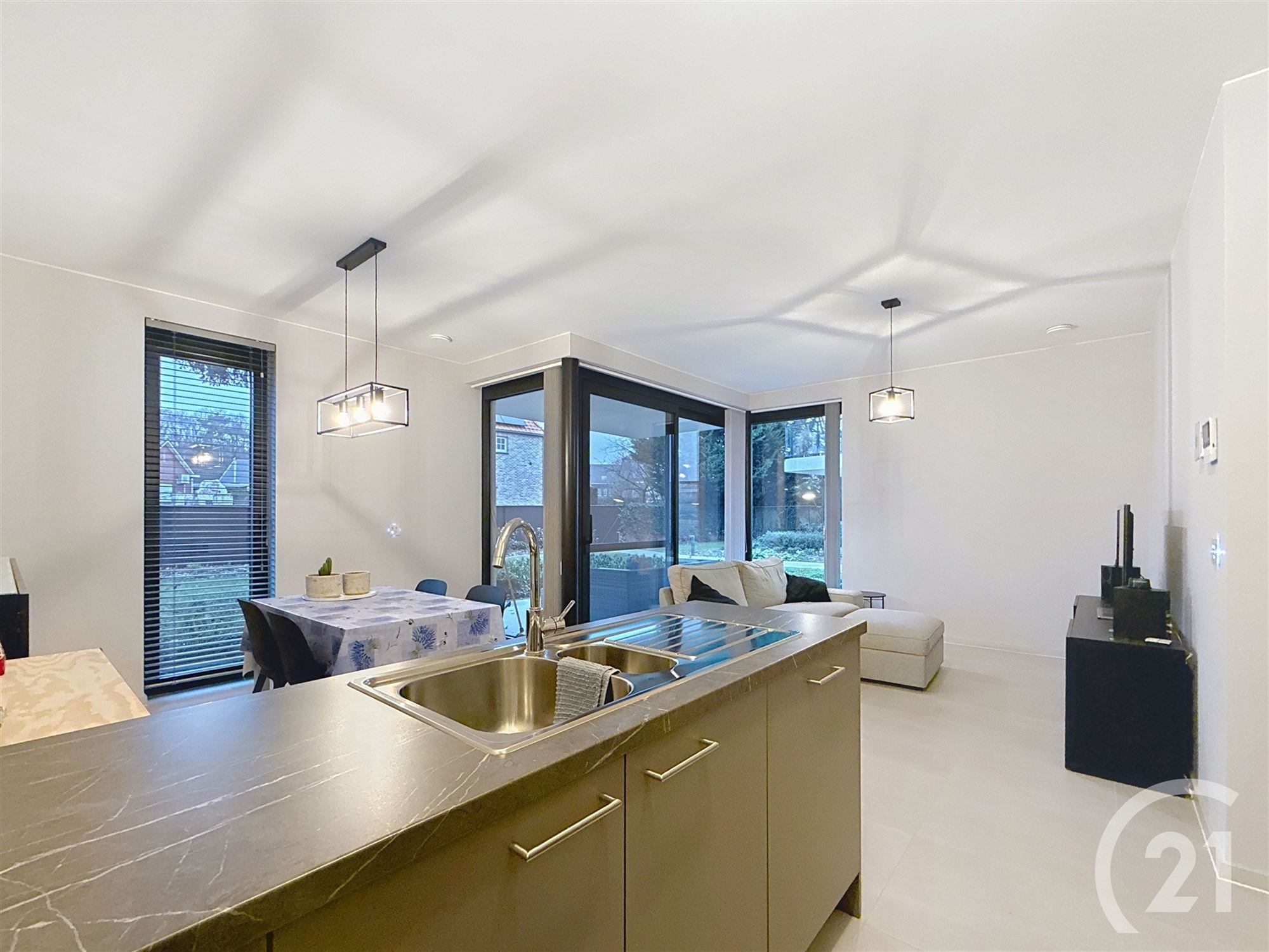 Recent gelijkvloers appartement met terras! - foto 5