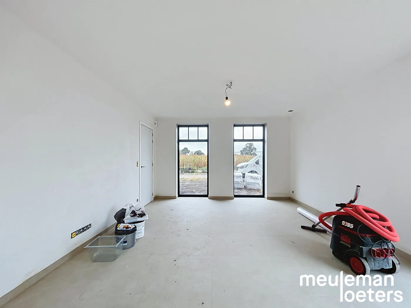 Maison neuve moderne BEN avec trois chambres et carport - photo 4