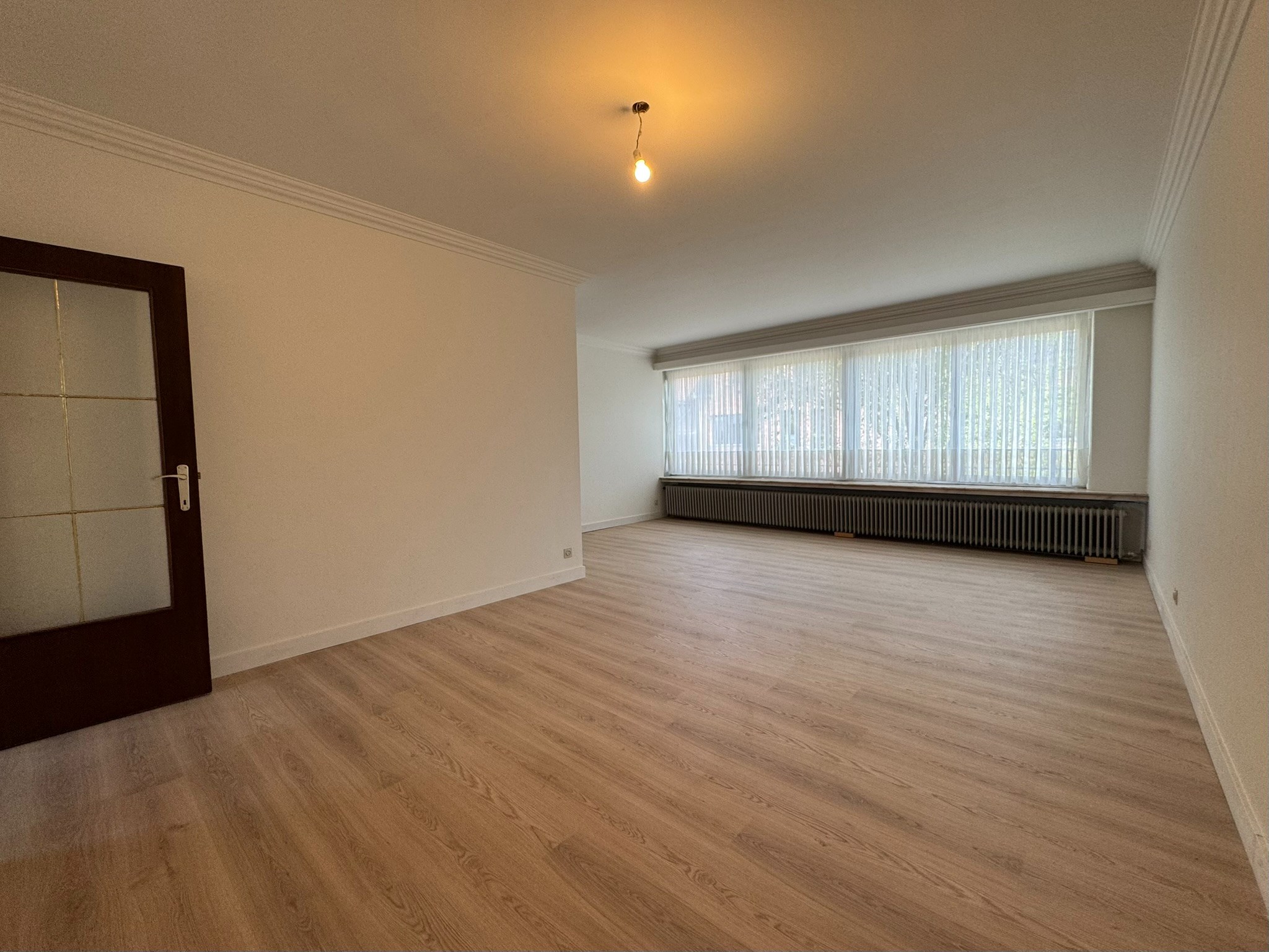 Gerenoveerd 3-slaapkamer appartement met garagebox in centrum Turnhout - foto 2