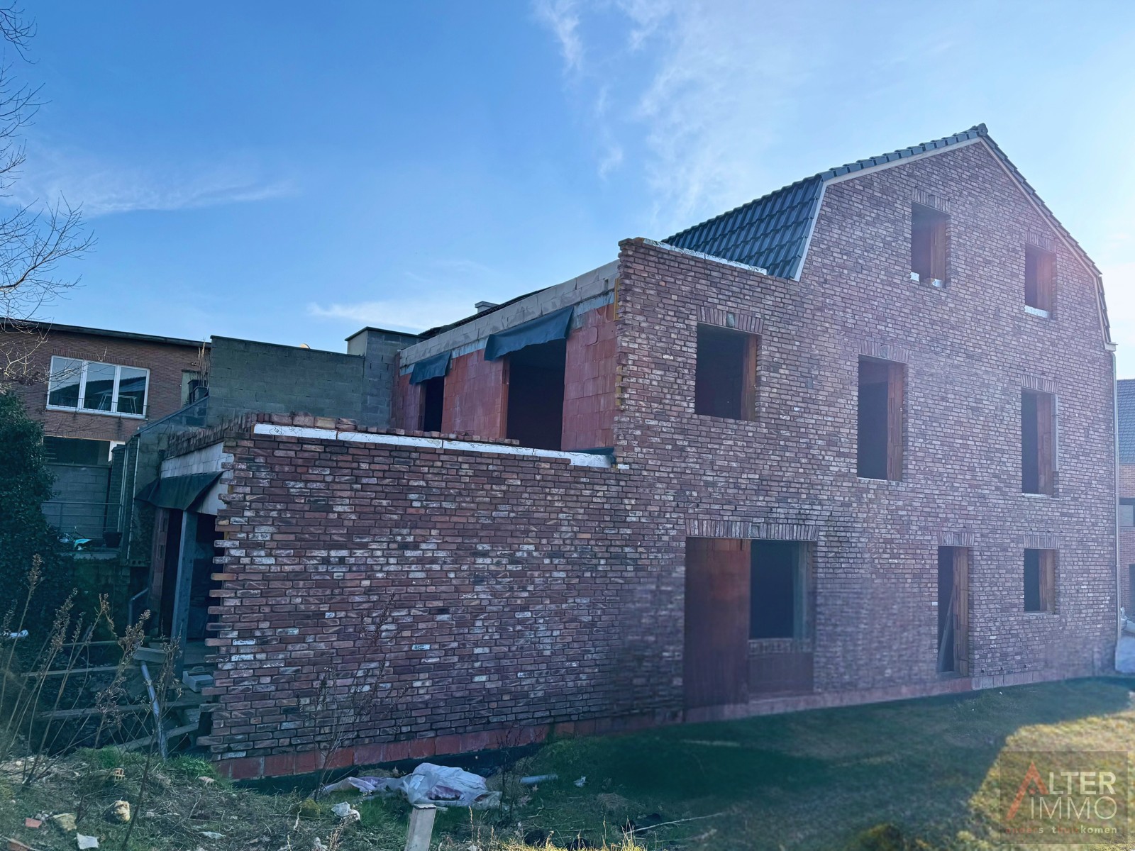 Ruime ruwbouwwoning met uitzonderlijk potentieel! - foto 4