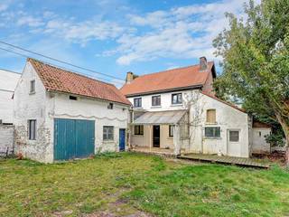 Bouwgrond op toplocatie in Overijse – 3.594 m² met eindeloze mogelijkheden!Ontdek deze uitzonderlijk gelegen bouwgrond van maar liefst 3.594 m²,...