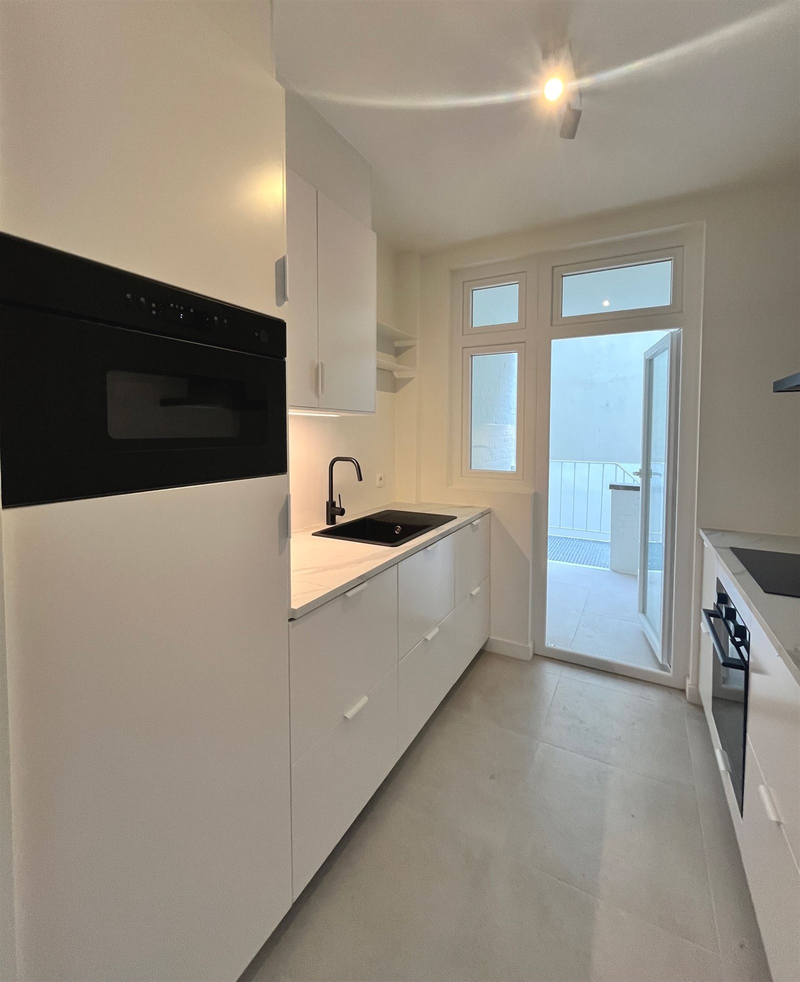 Appartement à vendre à Berchem avec 2 chambres - photo 2