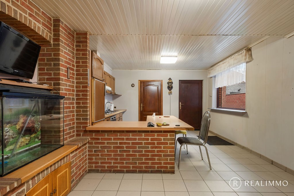 Gezinswoning met potentieel en zonnige tuin in de rustige Arendswijk - photo 5