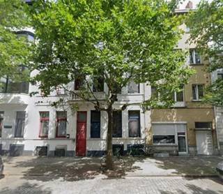 Centraal Antwerpen gelegen appartement met 2slpks en terrasDit centraal gelegen appartement is op wandelafstand van openbaar vervoer, scholen,...