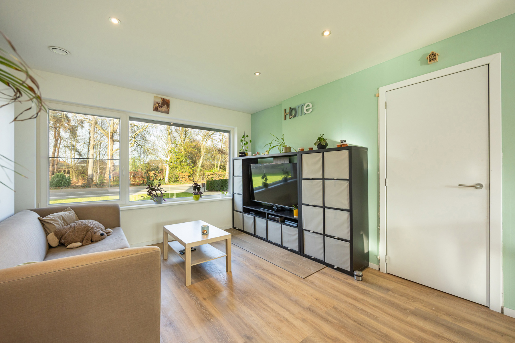 Energiezuinige halfopen bebouwing met 3 slaapkamers op een perceel van 475m². - foto 2