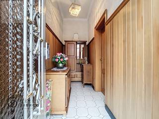 Welkom in het mooie Drieslinter, een charmante deelgemeente van Linter waar deze karaktervolle hoeve met loods op jou wacht! Met een perceel...