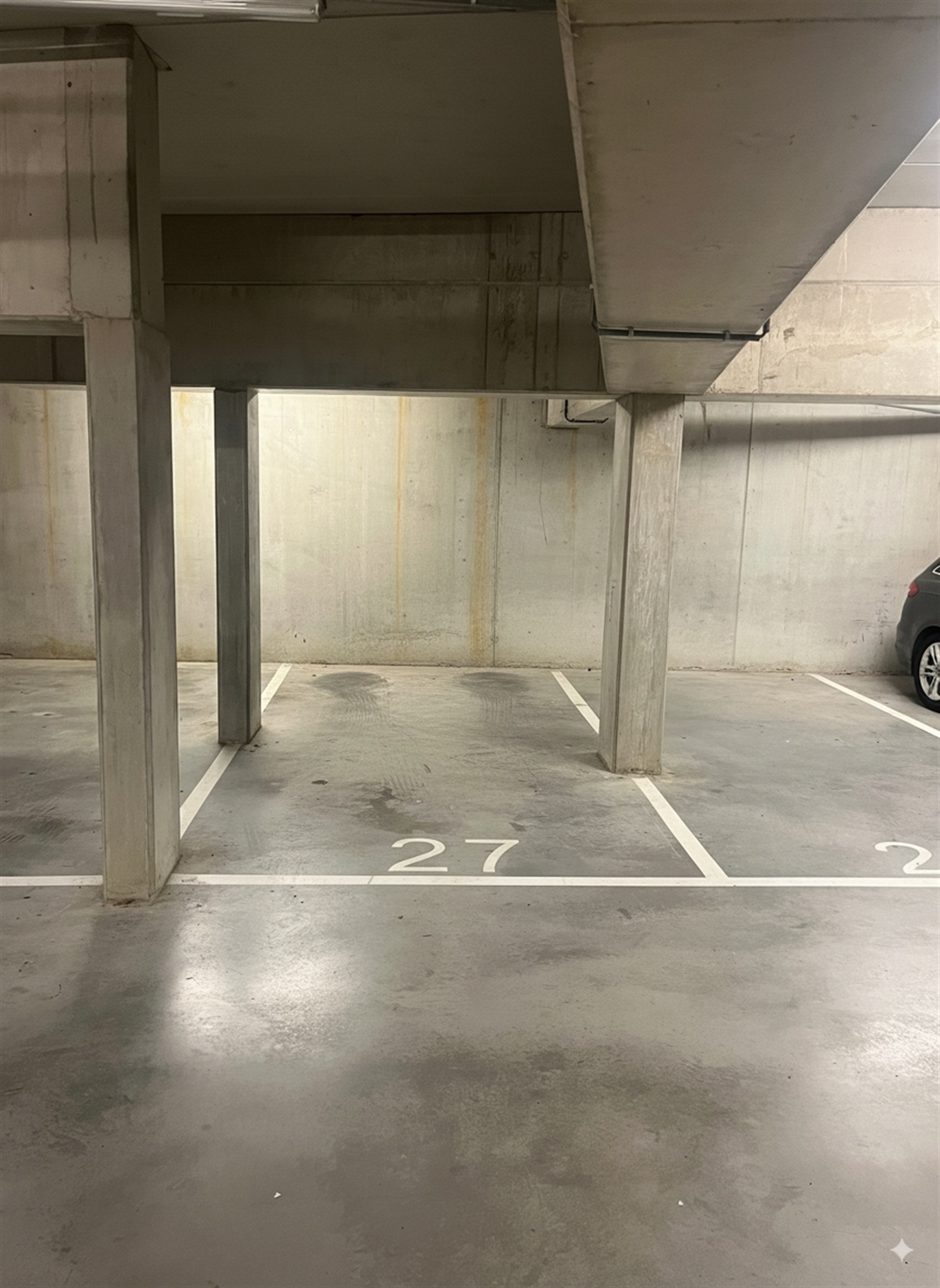 Parking - Binnenstaanplaats - photo 1