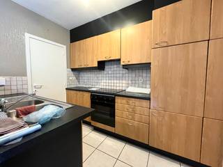 Energiezuinige rijwoning gelegen in het dorp van Sleidinge.De woning ligt op wandelafstand van openbaar vervoer, winkels, scholen e.d.De woning omvat...