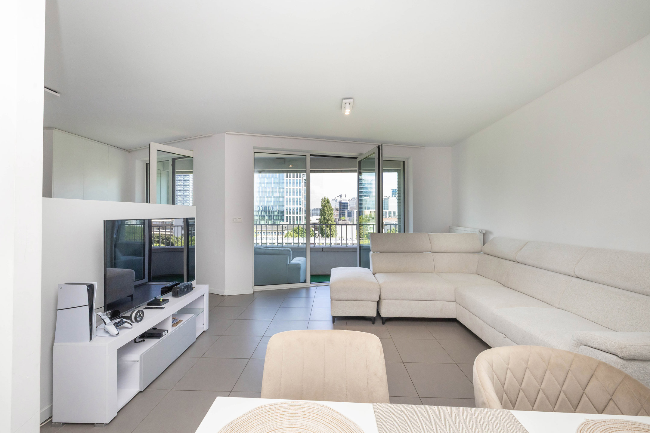 Apartment for sale in Brussels with 1 bedroom - photo 1