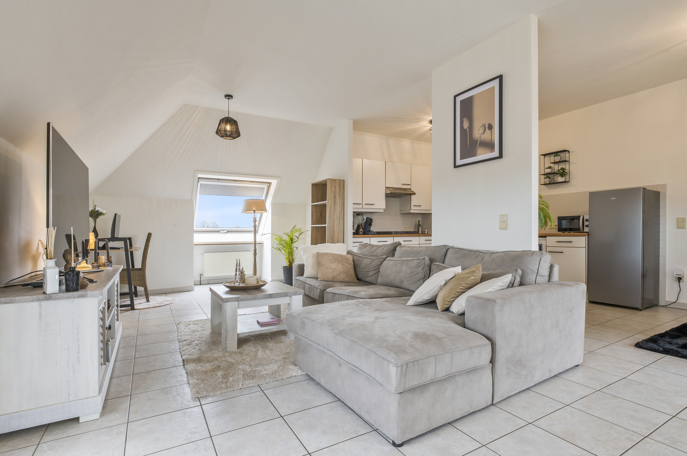 Goed gelegen 1 slaapkamer appartement met garage en terras! - foto 4