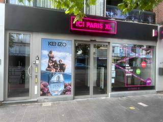 Opbrengsteigendom, gelegen op de gekende Statielei te Mortsel.Dit commercieel gelijkvloers is verhuurd aan ‘Ici Paris XL’ met een maandelijkse...