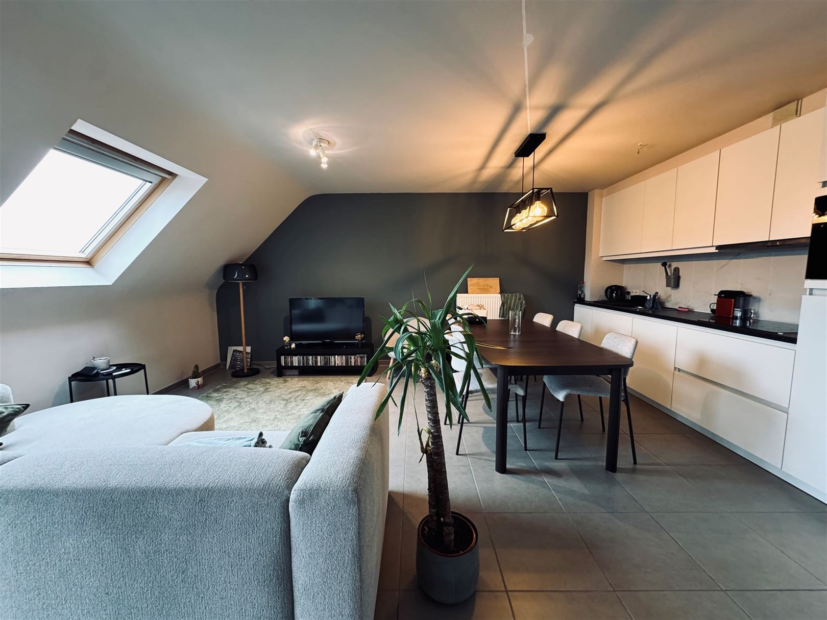 Duplex appartement met 2 slaapkamers - foto 3