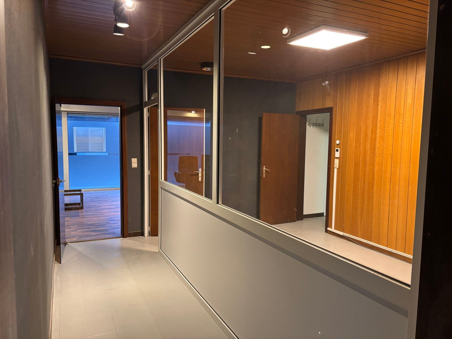 Kantoor/handelsruimte met opslagplaats - foto 4