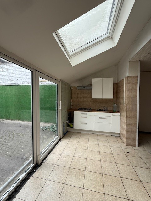 Instapklare woning met 2 (mogelijk 3) slaapkamers en sauna in rustige straat te Gent - foto 4