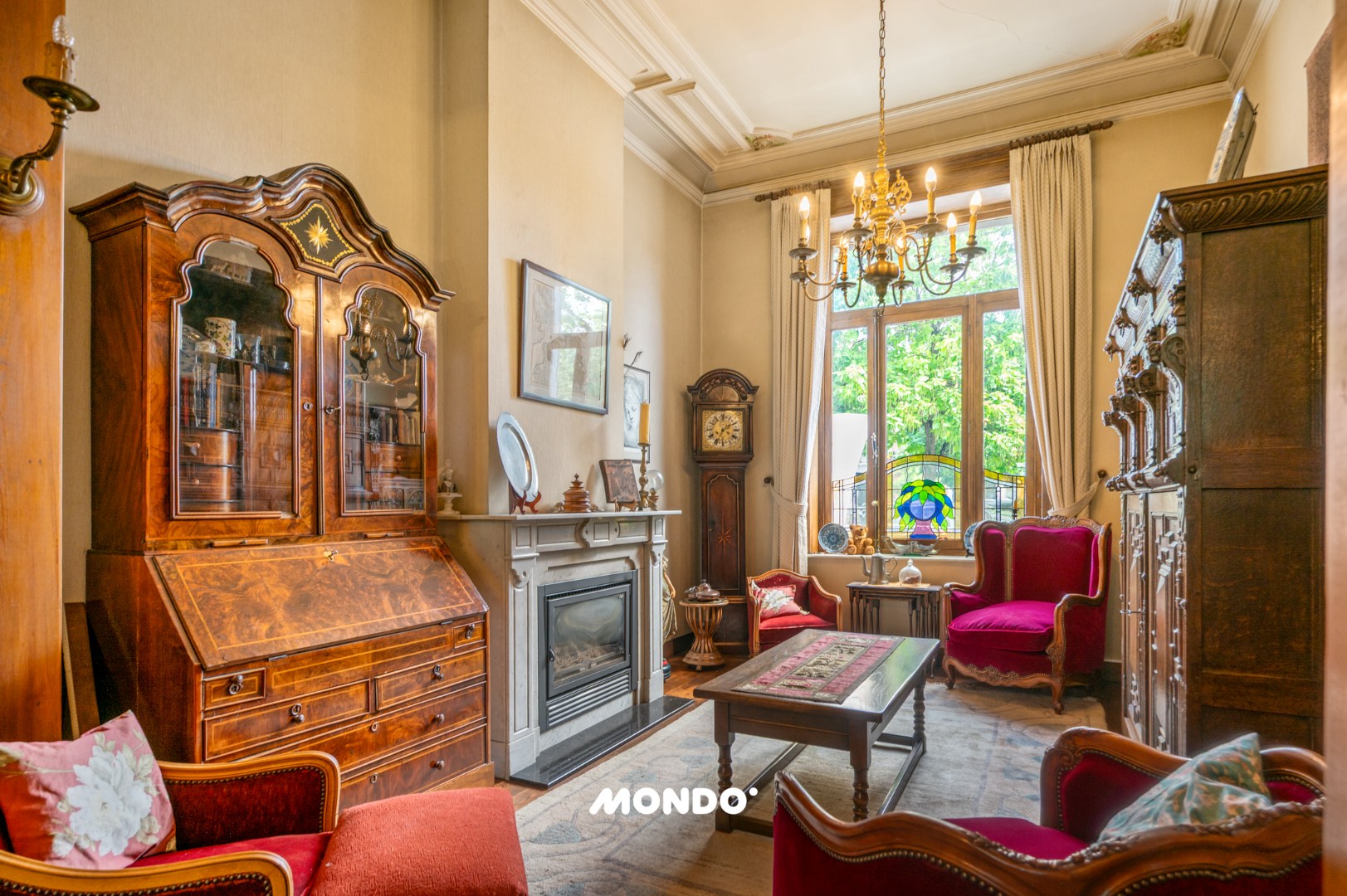 Karaktervol herenhuis met 4 slaapkamers! - foto 4