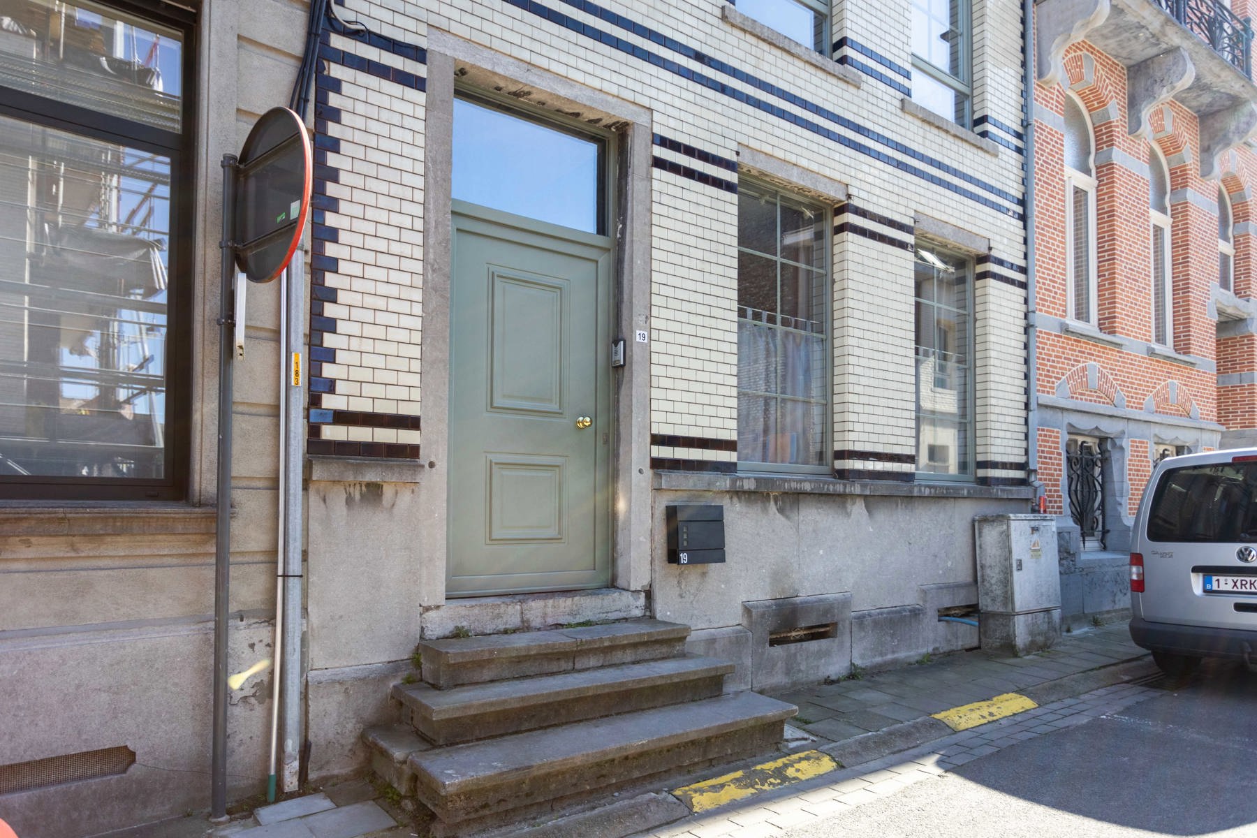 Ruime stadswoning met 6 slaapkamers - foto 4