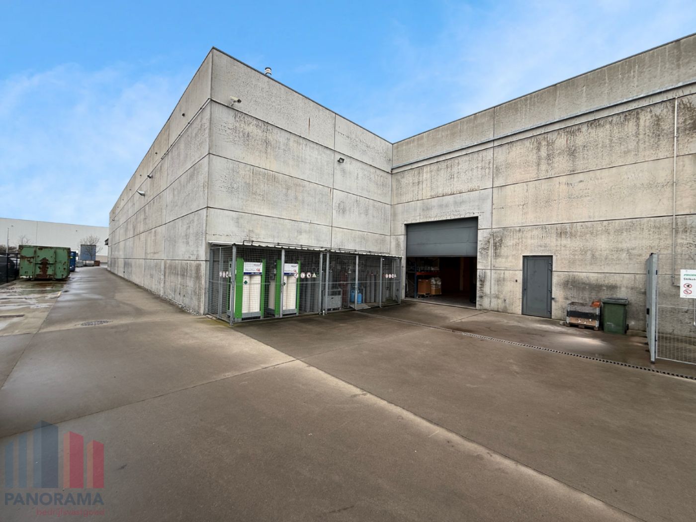 Magazijnruimte met kantoor op een toplocatie vlakbij de R4 - foto 2