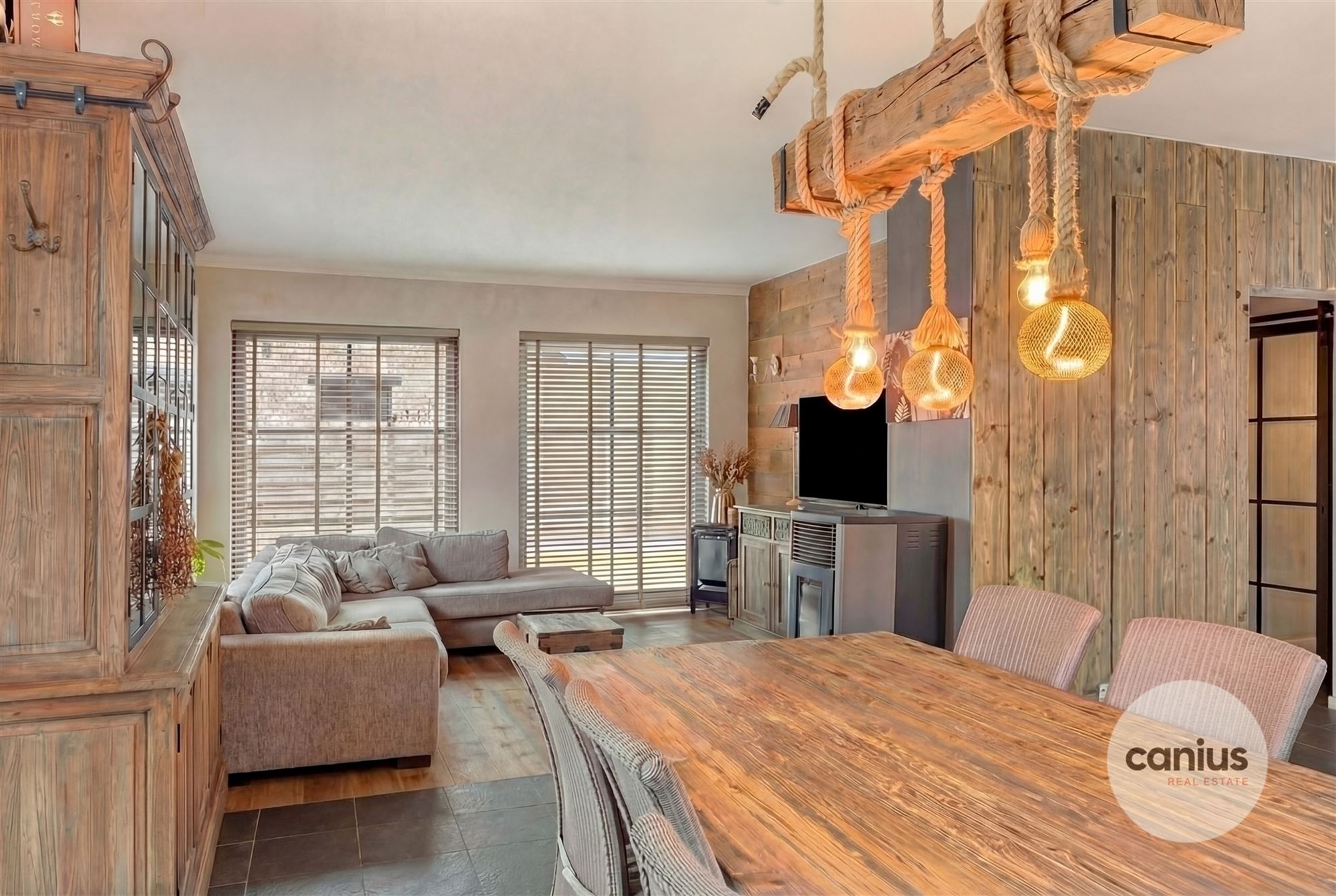 KNAPPE GELIJKVLOERSE WONING MET 4 SLAAPKAMERS - foto 3