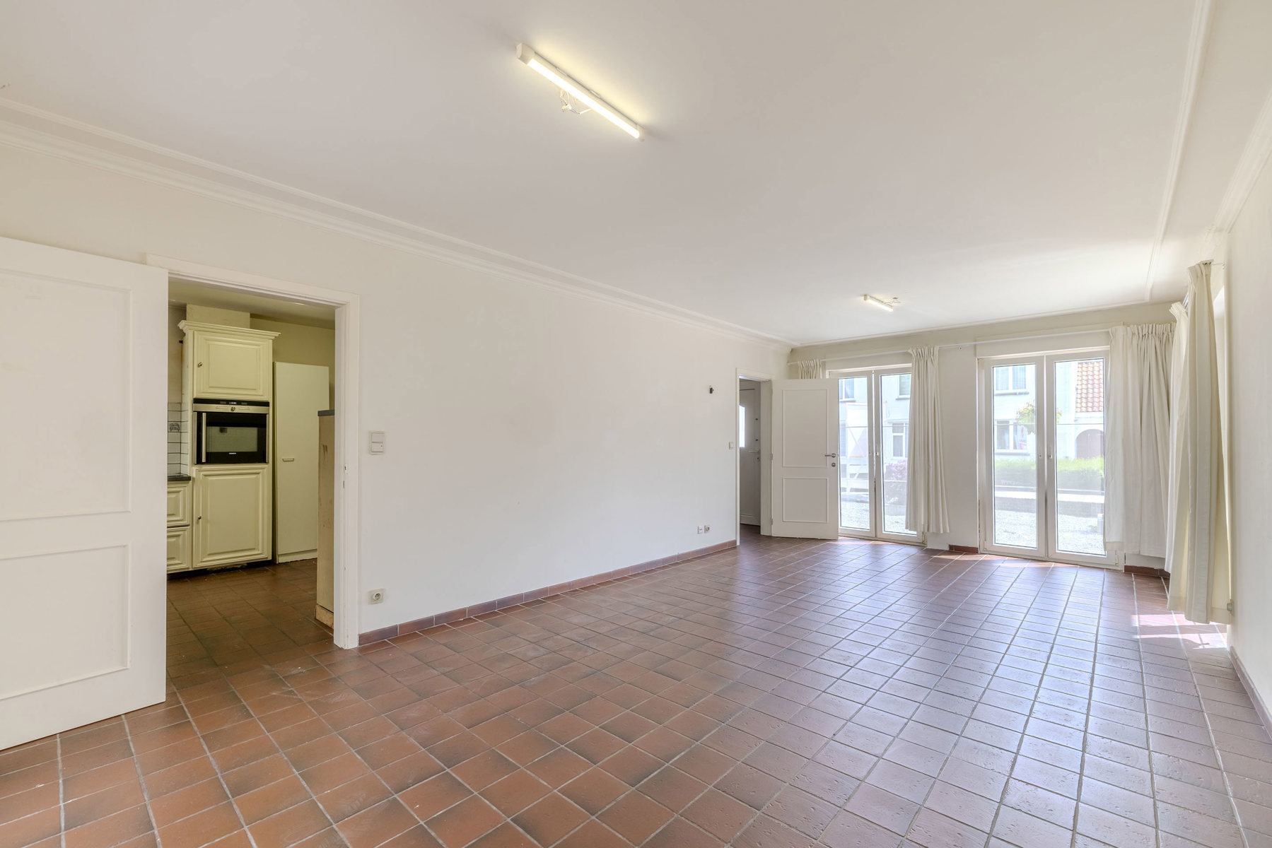 Op te frissen, energiezuinige woning met 3/4 slpks en tuin - foto 5