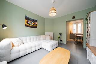 👉 Woning met 4 à 5 slaapkamers en koer te koop in Evere – Paduwa wijkInstapklare eengezinswoning in uitstekende staat nabij Sint-Lambrechts-WoluweWe...