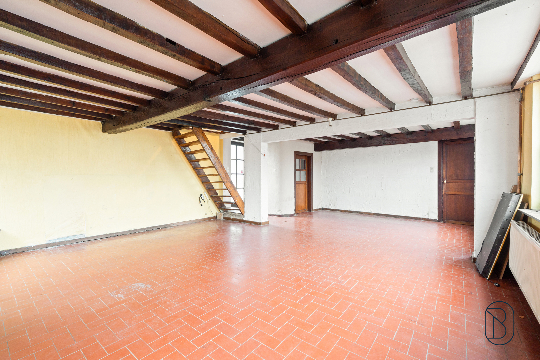 Charmante te renoveren fermette met tuin, dubbele garage en authentieke bakoven! - foto 5