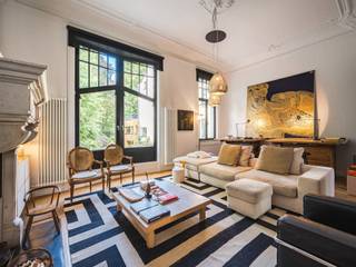 Idéalement située dans l’un des quartiers les plus recherchés de la capitale, cette Maison de Maître a fait l’objet d’une restauration complète,...