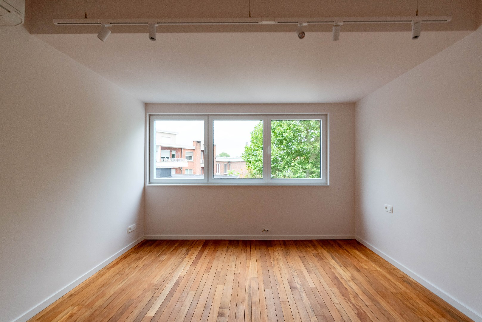 Gerenoveerde Kantoorunits in Statig Herenhuis - foto 4