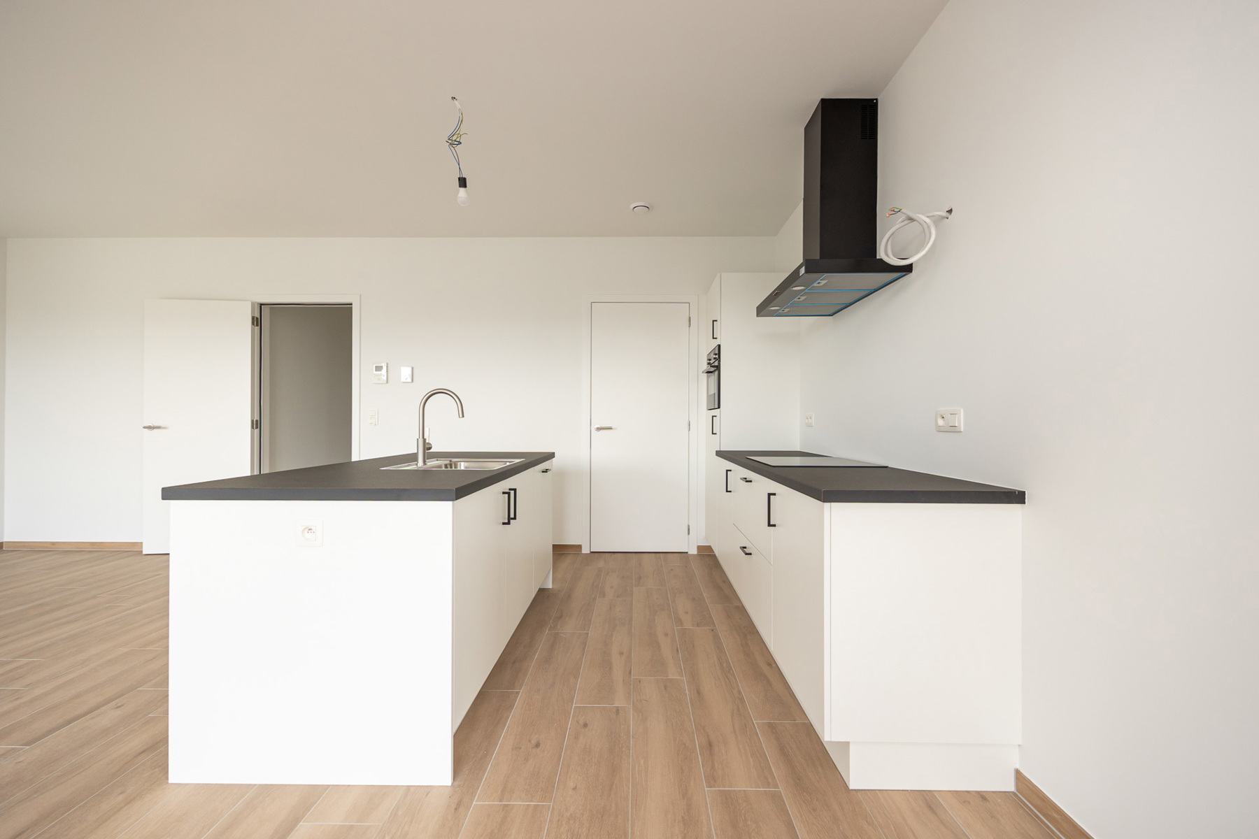 Prachtig nieuwbouwappartement op de 3de verdieping met ondergrondse autostaanplaats en berging. - foto 4