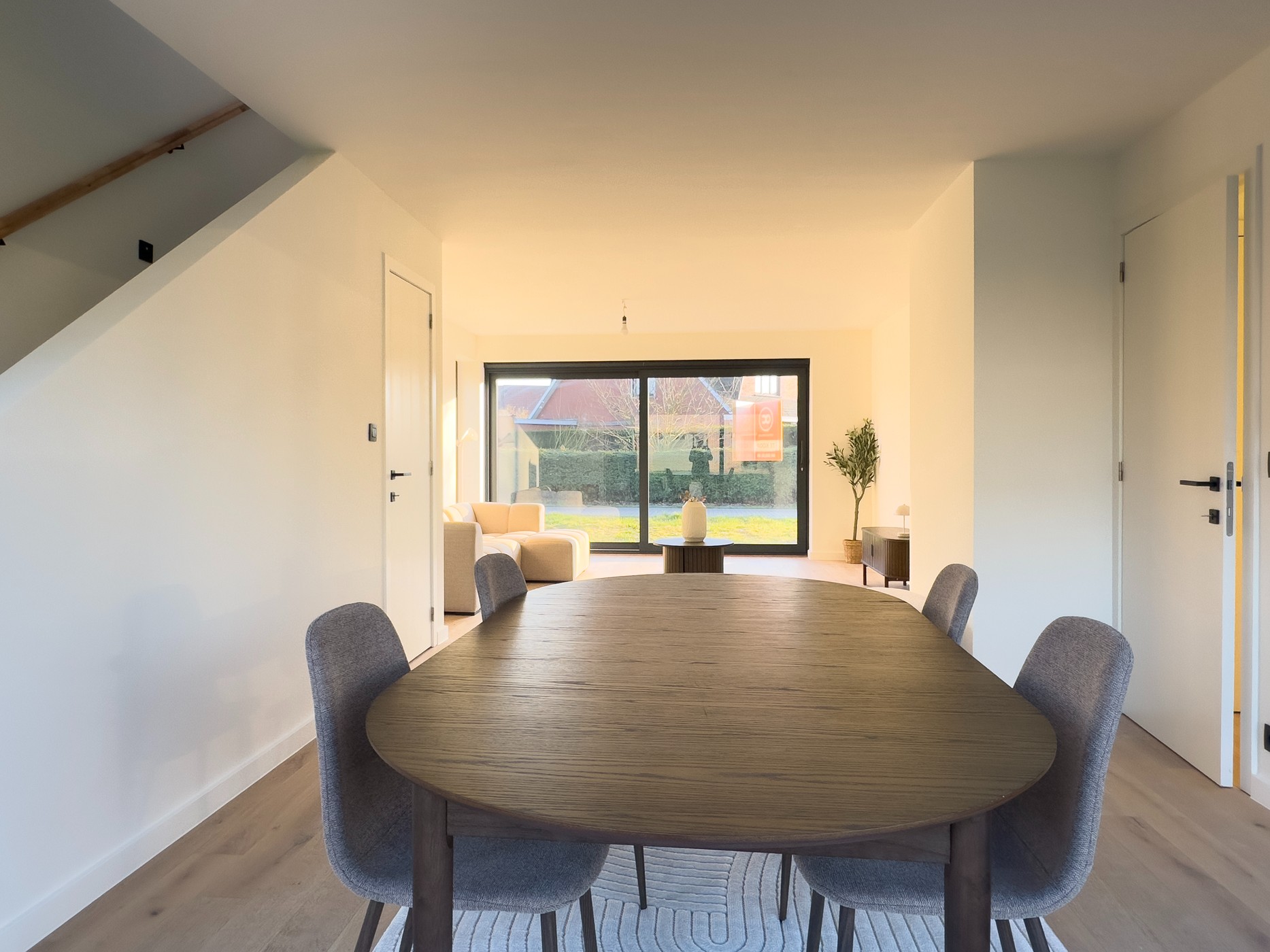 Nieuwbouw woning met 5 slaapkamers en zonnige tuin te Malle! - foto 5