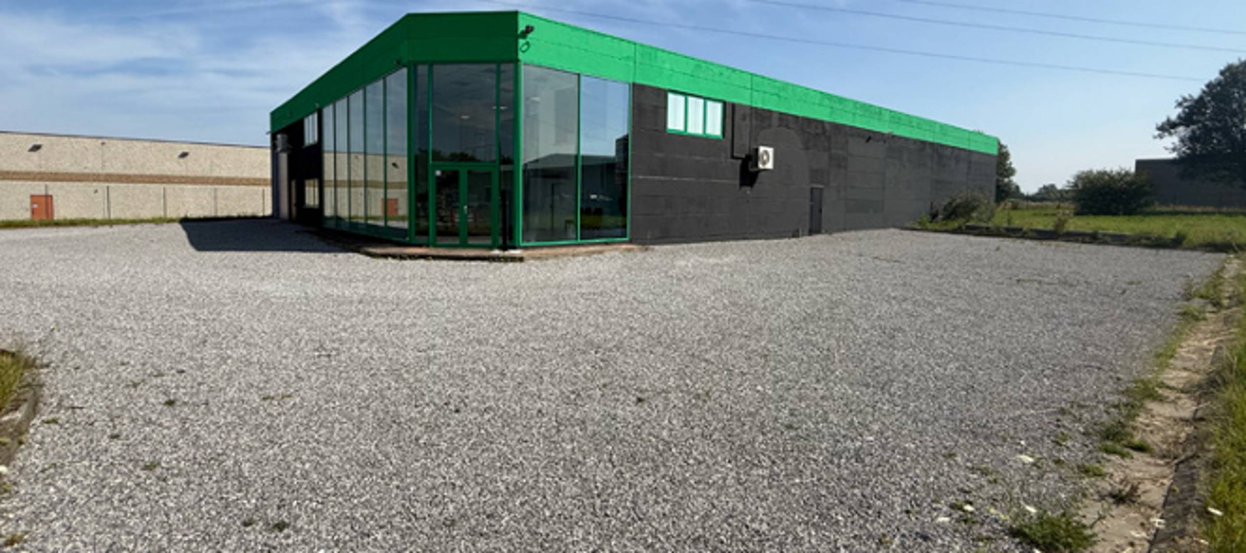 Commercial for sale in Fleurus - photo 2
