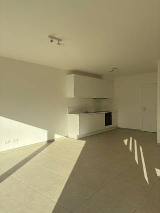 Een bezoekmoment aanvragen kan via onze website: https://vicusvastgoed.be/nl/te-huur .Ga naar het respectievelijke pand en klik op ‘bezoek...