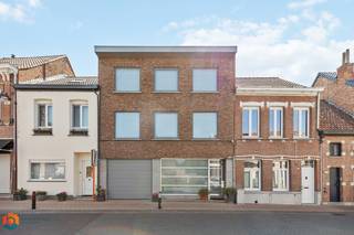 Op een uitstekende locatie te Duffel bevindt zich deze ruime en energiezuinige woning met 3 slaapkamers, inpandige garage en leuke tuin. Met...