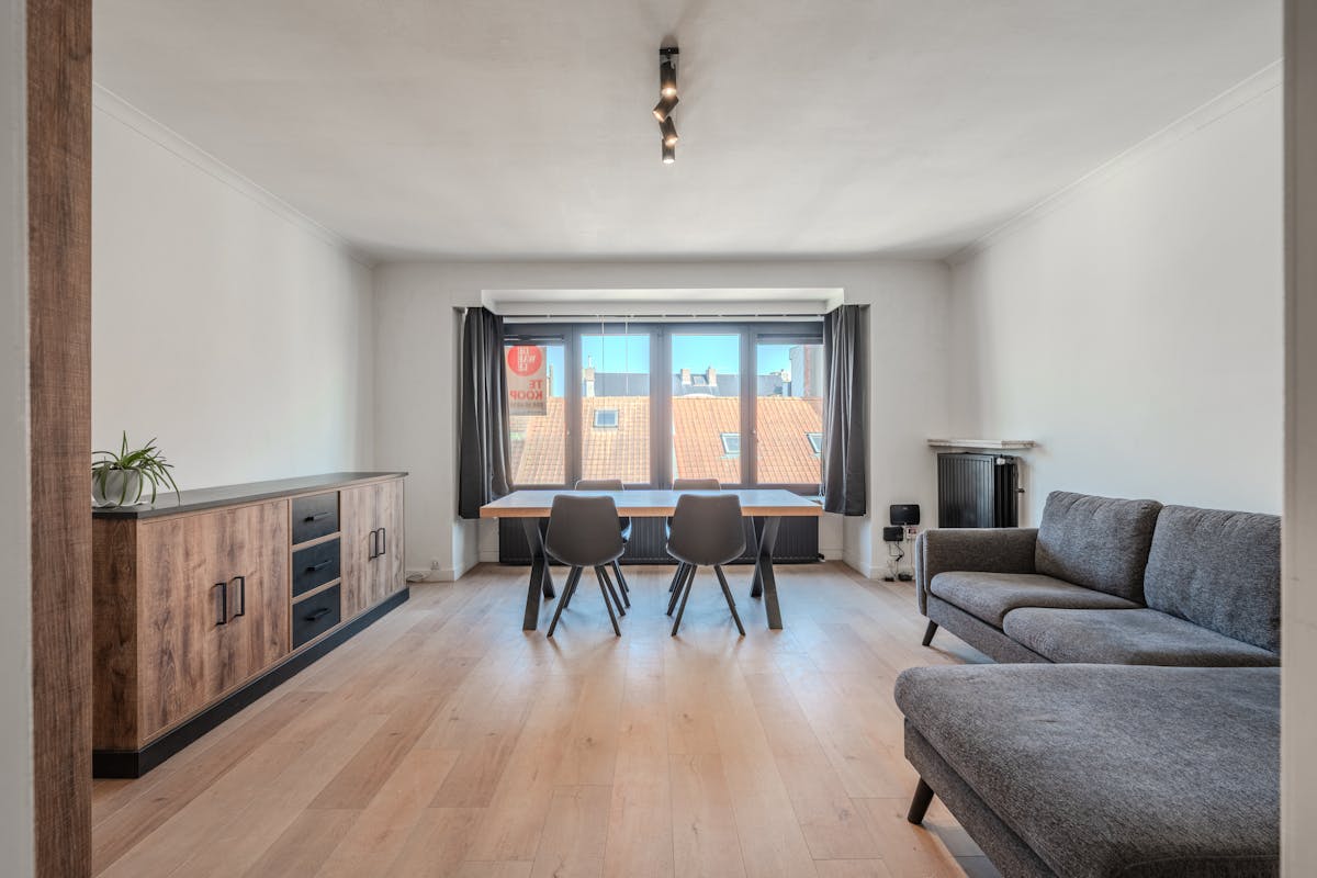 Instapklaar 2-slaapkamer appartement te koop te Oostende - foto 2