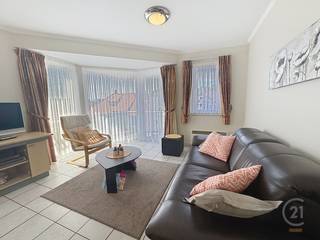 Welkom in residentie Eglantier, een kleinschalige en verzorgde residentie gelegen in het hart van Westende Bad, op wandelafstand van zee en...