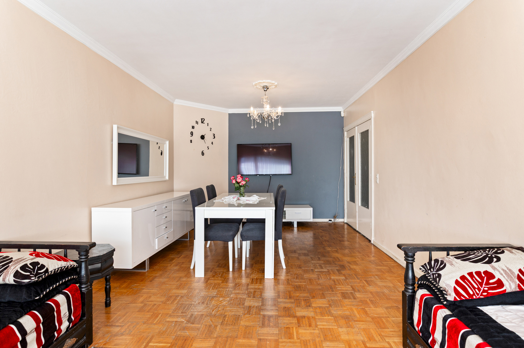 Gelijkvloers appartement met 2 ruime slaapkamers  - foto 5