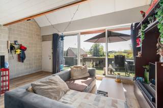 Te koop: verzorgd gesloten appartement in het centrum van Lebbeke, op wandelafstand van scholen, winkels, openbaar vervoer en het treinstation.Dit...