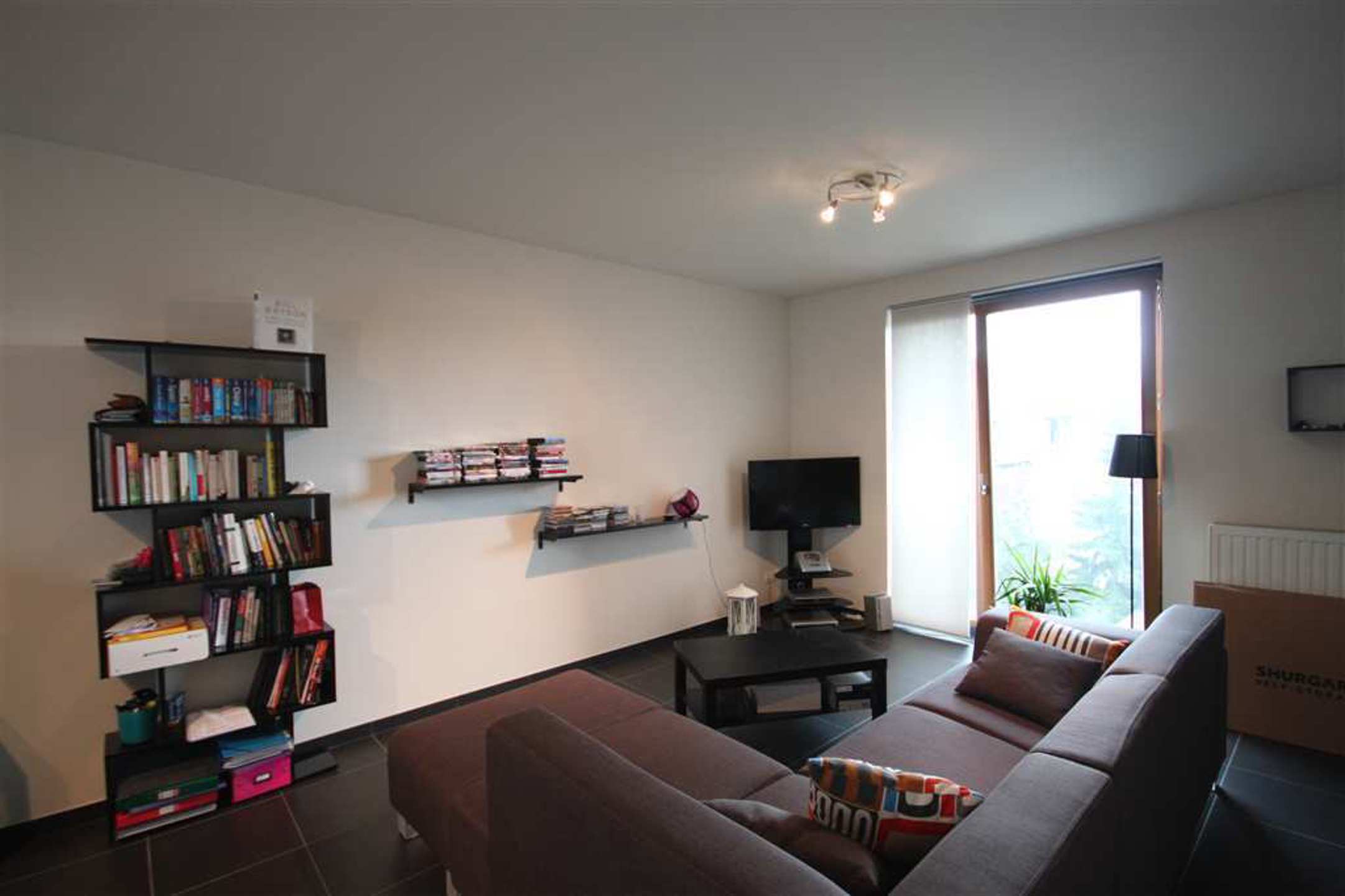 Apartment for rent in Antwerp with 2 bedrooms - photo 2