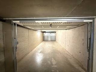 Garage for rent in Ostend