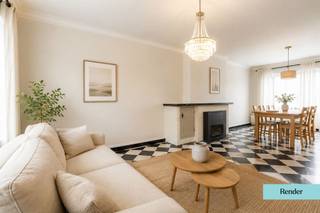 <p>Vlakbij centrum Meulebeke vinden we deze statige halfopen woning uit 1965. Een authentieke gezinswoning met een sterke basisstructuur, verrassend veel lichtinval en verschillende recente verbeteringen. Ideaal voor wie een comfortabele starterswoning zoekt of voor investeerders die waarde hechten aan ligging, duurzaamheid en toekomstpotentieel.</p><p>De inkomhal met marmeren trap geeft meteen een verzorgde indruk. De leefruimte strekt zich uit over de volledige diepte van de woning en geniet van natuurlijk daglicht. Aansluitend ligt de functionele keuken, met directe toegang tot het apart toilet en berging/wasplaats. Achteraan bevindt zich een zonnige, zuidoost gerichte tuin ingericht als terras en een afzonderlijke garage met eigen oprit.</p><p>Op de eerste verdieping bevinden zich drie ruime slaapkamers en een vernieuwde badkamer (2019) met inloopdouche. De zolderverdieping biedt extra mogelijkheden: een vierde kamer, hobbyruimte of bureau. Een droge kelder maakt het geheel compleet.</p><p>Belangrijke troeven: dakisolatie vernieuwd in 2023, ramen met dubbele beglazing, vernieuwd dak van de garage, beperkte onderhoudskosten, G-score A, P-score A dus niet-overstromingsgevoelig. Winkels, scholen, horeca en sportvoorzieningen liggen op korte afstand.</p><p>Deze woning combineert ruimte, licht en authenticiteit en vormt een ideaal canvas voor wie rustig wil renoveren en op eigen tempo wil groeien.<br />Interesse? Contacteer Immo LEY: bel 03 535 20 00 of mail naar info@immoley.be</p>