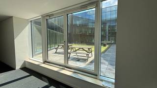 À Kolonel Begaultlaan 1C, 3012 Leuven, découvrez des espaces de bureaux avec archives à louer, disponibles en deux formules : 500 m² ou 1000 m².Le...