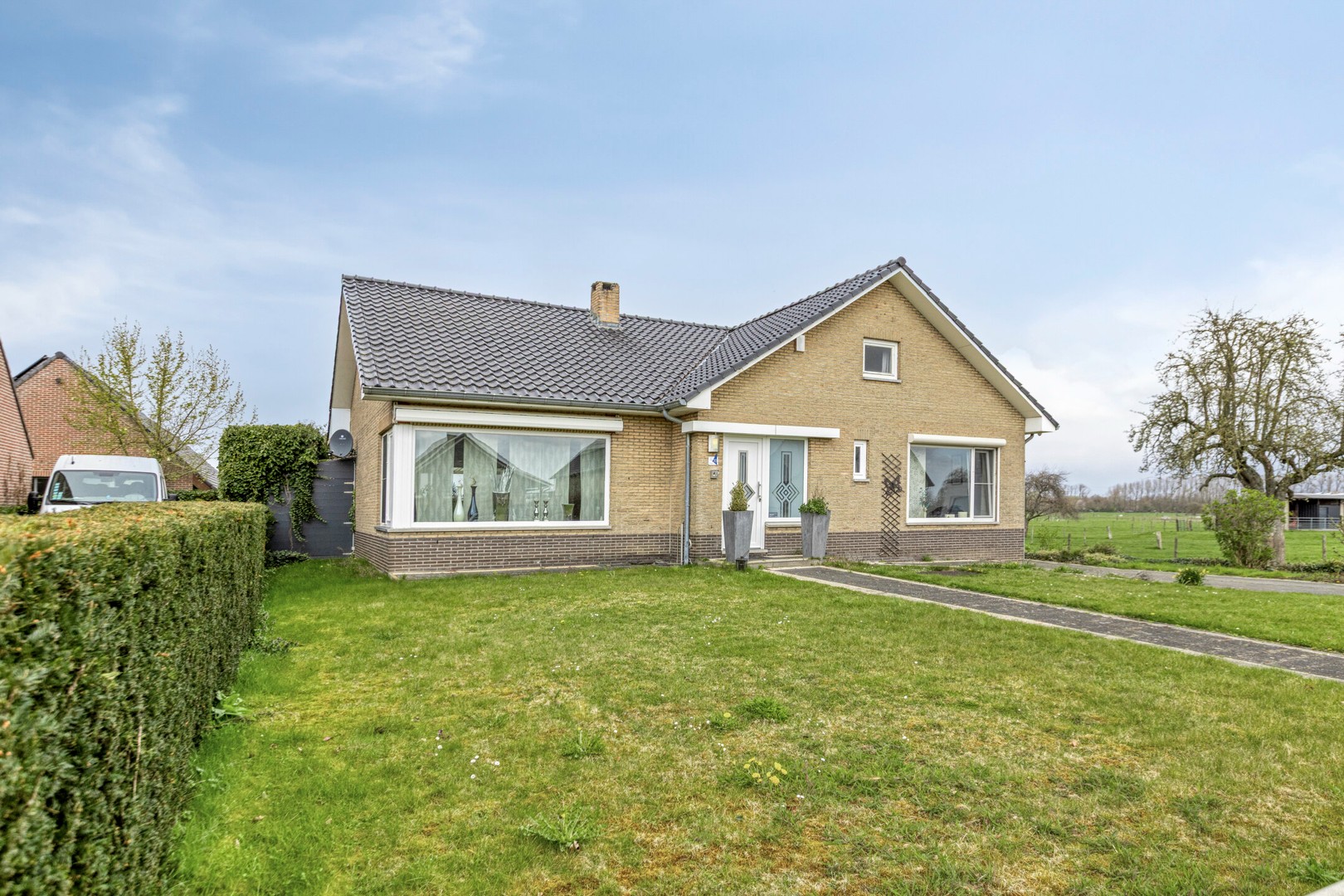 Charmante gezinswoning op ruim perceel - foto 4