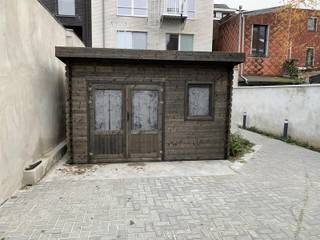 Handelspand van 30m2 met een berging van 20m2 op een steenworp van het station van Heverlee en het Heilig Hart InstituutDe winkel is onderdeel van...